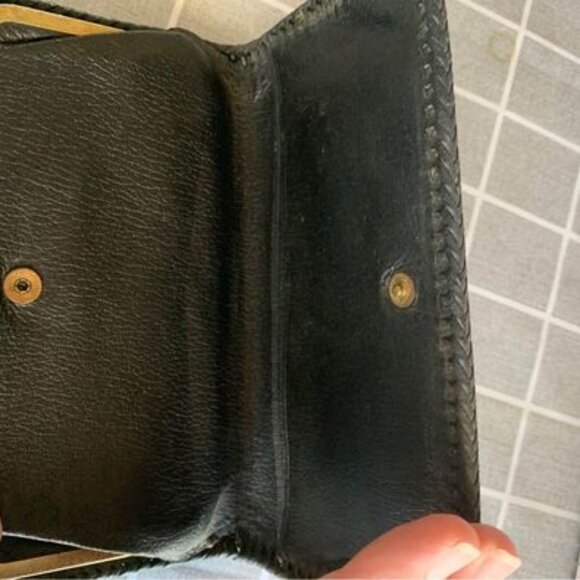 Women's Vintage Leather Clutch Wallet - Picture 2 of 4